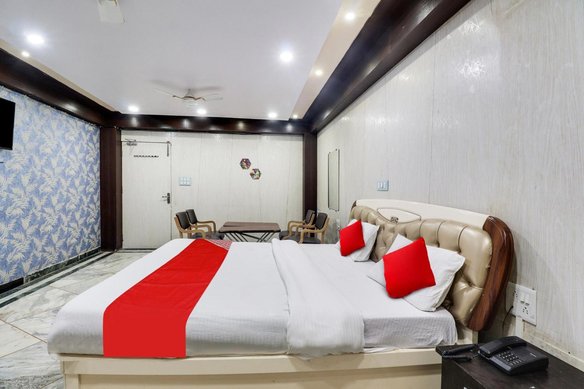 Hotel O Swag 贾巴尔普尔 外观 照片