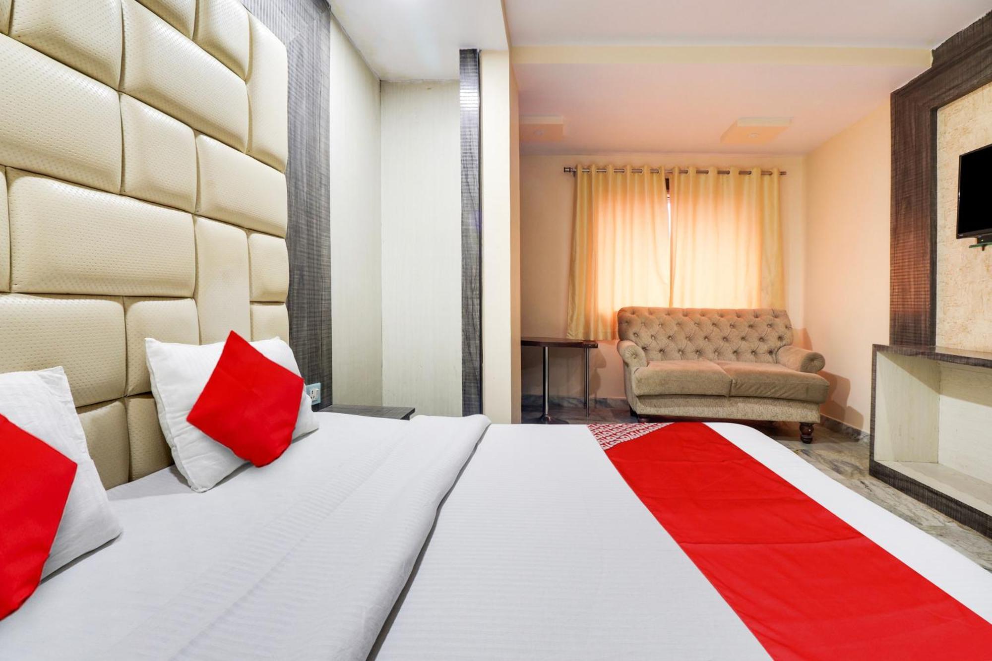 Hotel O Swag 贾巴尔普尔 外观 照片